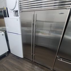 Subzero Fridge Great Condition Warranty Side 48 Stainless  With Ice Maker  Reday For Pick Up 301 Saundview Ave Bronx NY 10473