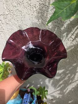 Vintage Art Glass Compote De Verre Améthyste Ruffled Bowl with Pedestal