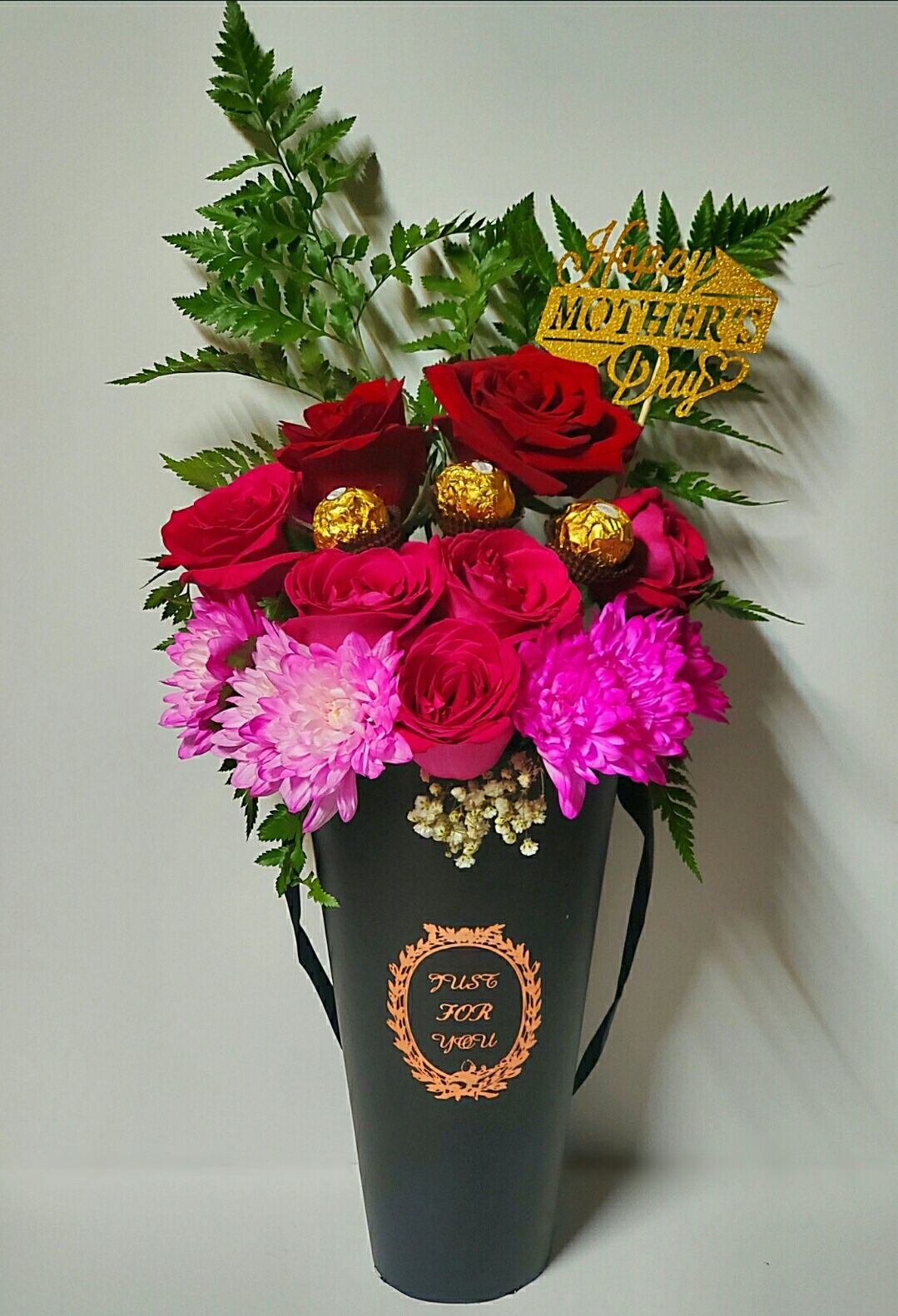 Arrangement of flowers for Mother's Day