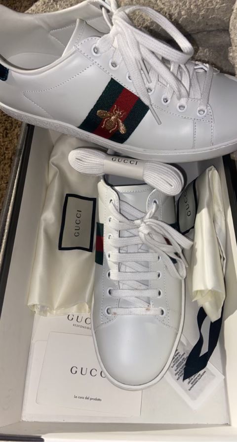 Gucci Women’s Ace Sneaker with Bee NEW 