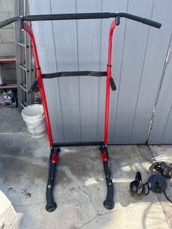 Pull up bar