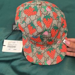 Gucci Hat Baseball Super Tasty Strawberry 