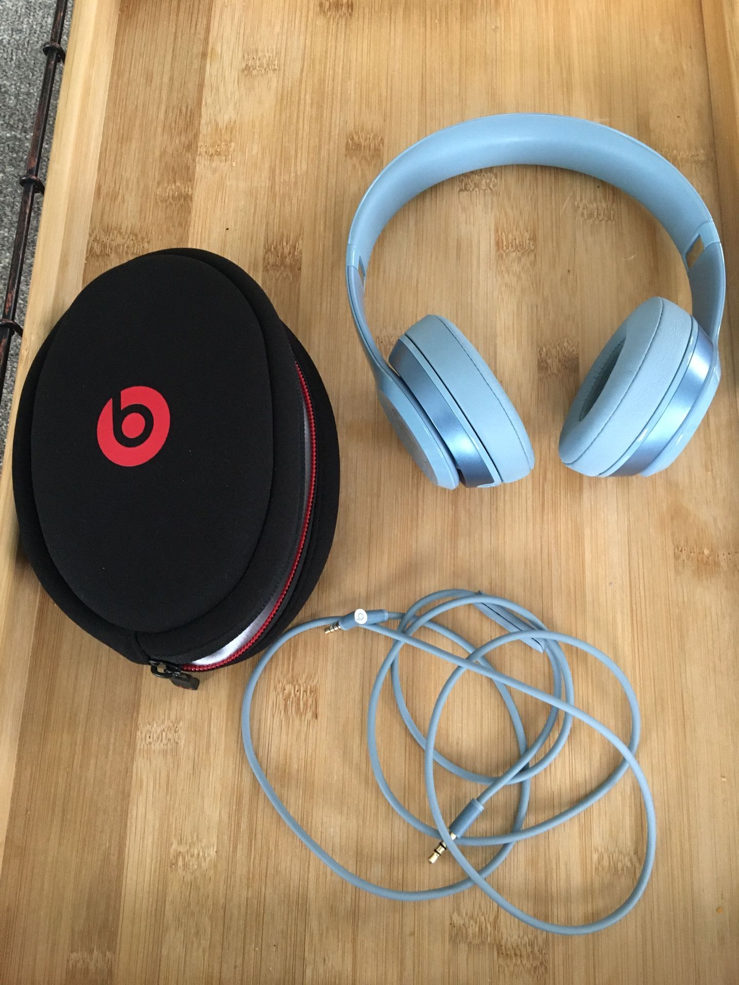 Studio beats! By Dr. Dre