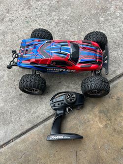 Traxxas rustler