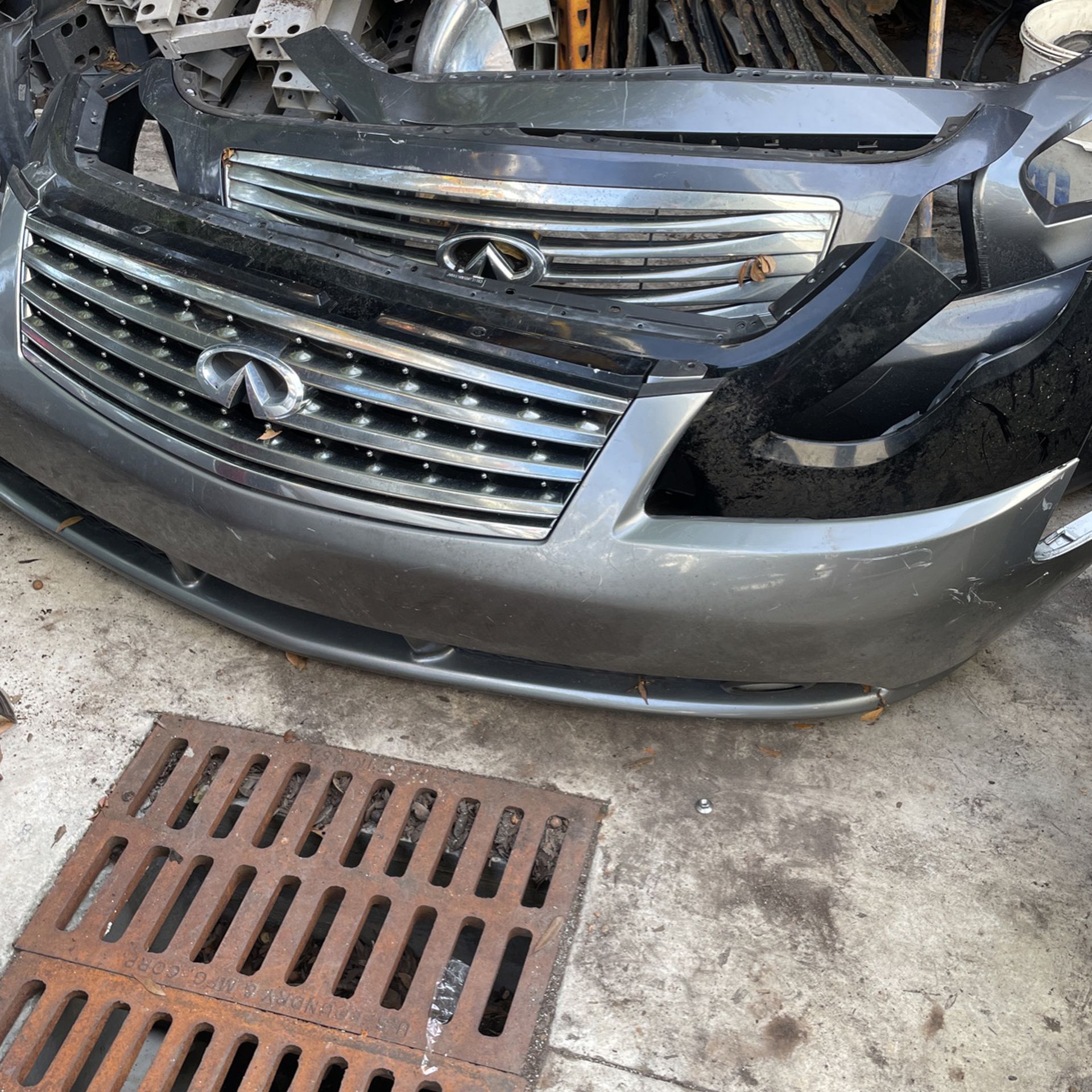 Nissan Infiniti Bumpers Front And Rear