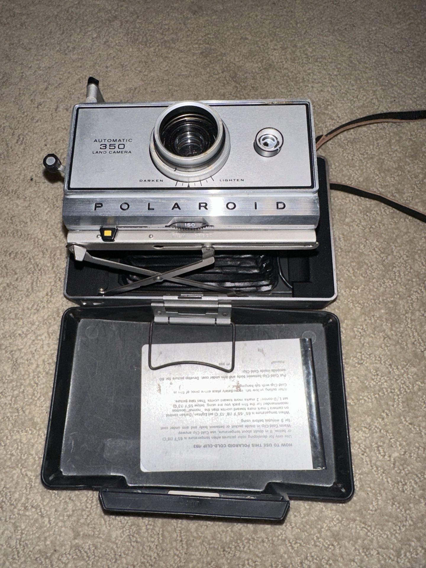 Polaroid Automatic Land 350 Land Camera