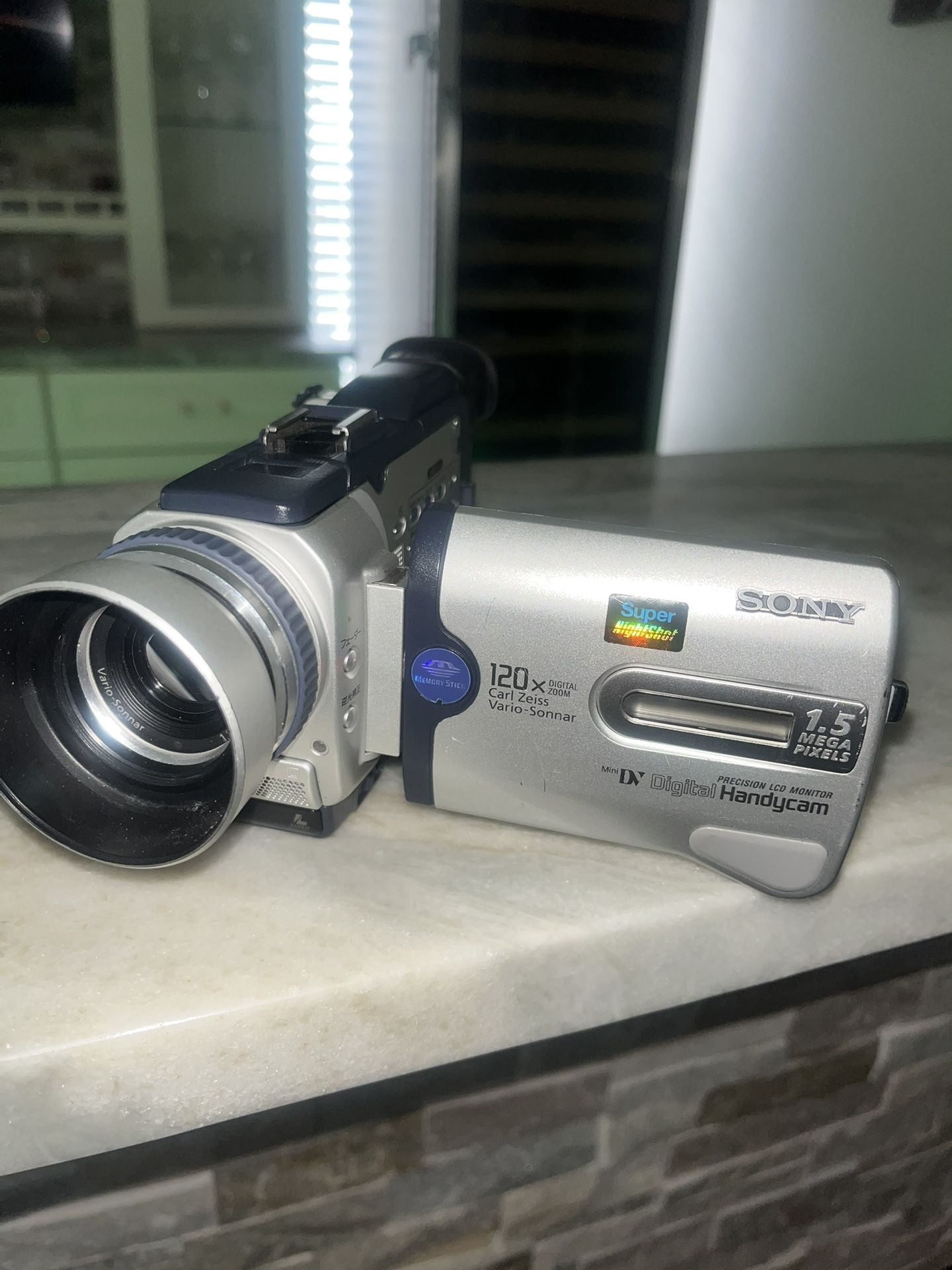 Sony Handycam DCR TRV30 (Japanese Model) – Works Great – MiniDV