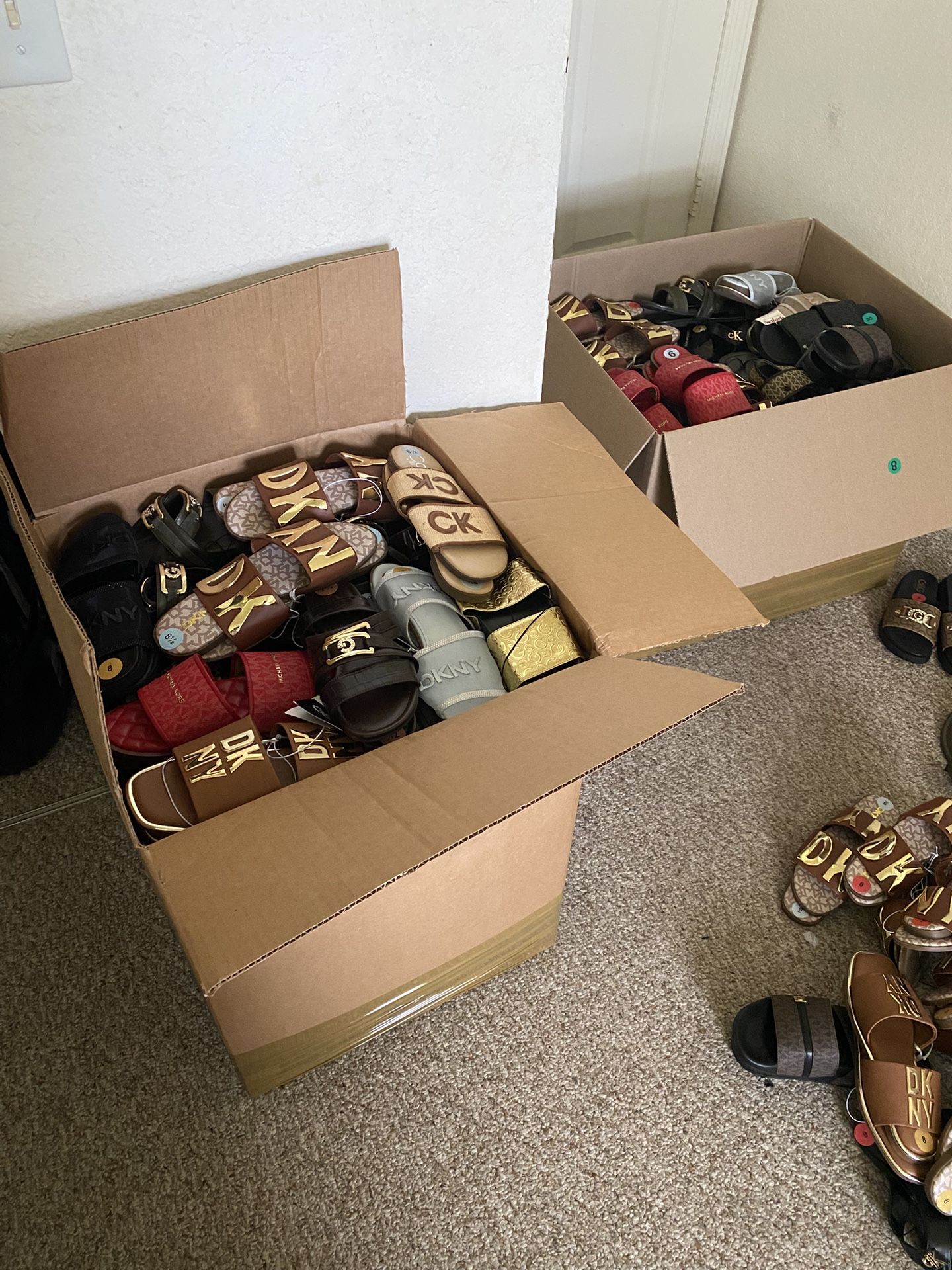 Box Of Mixed Women Sandals For Sale 