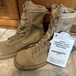 Military Surplus Rocky GoreTex Combat Boots, Men’s 5.5