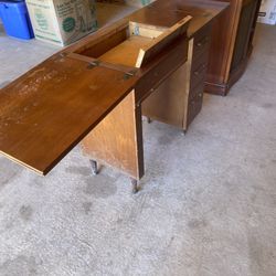 Sewing Machine Cabinet