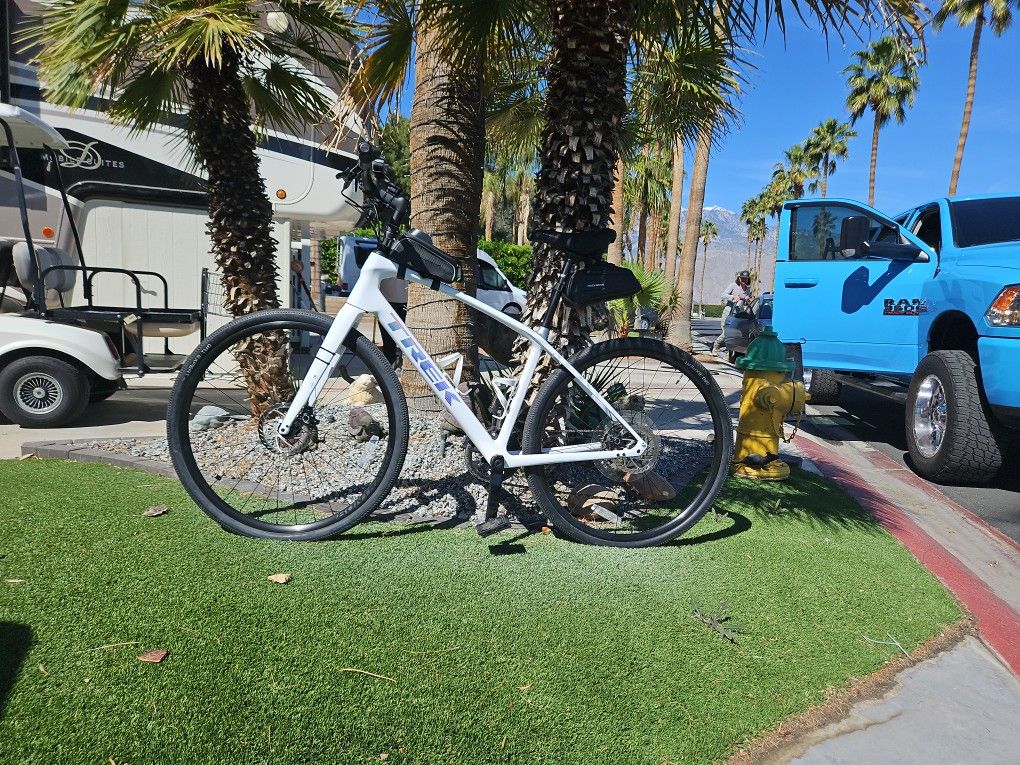 Trek FX4 Sport Hybrid
