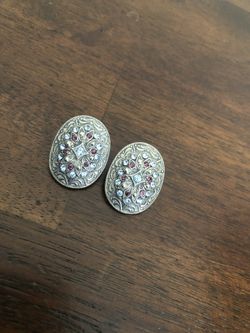 Vintage Clip on Earrings 