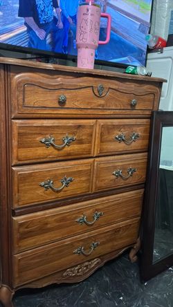 Brown dresser