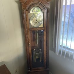 Grandfather Clock - 6’6” Howard Miller