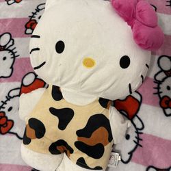 Hello Kitty Plush 💗