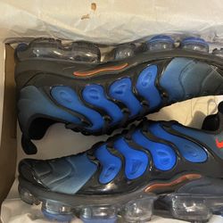Vapormax Plus Knicks Size 10.5