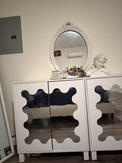 White Cabinet