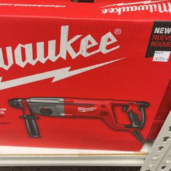 Milwaukee Rotary Hammer 1” SDs Plus 