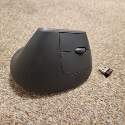 Logitech Mouse - MX Vertical