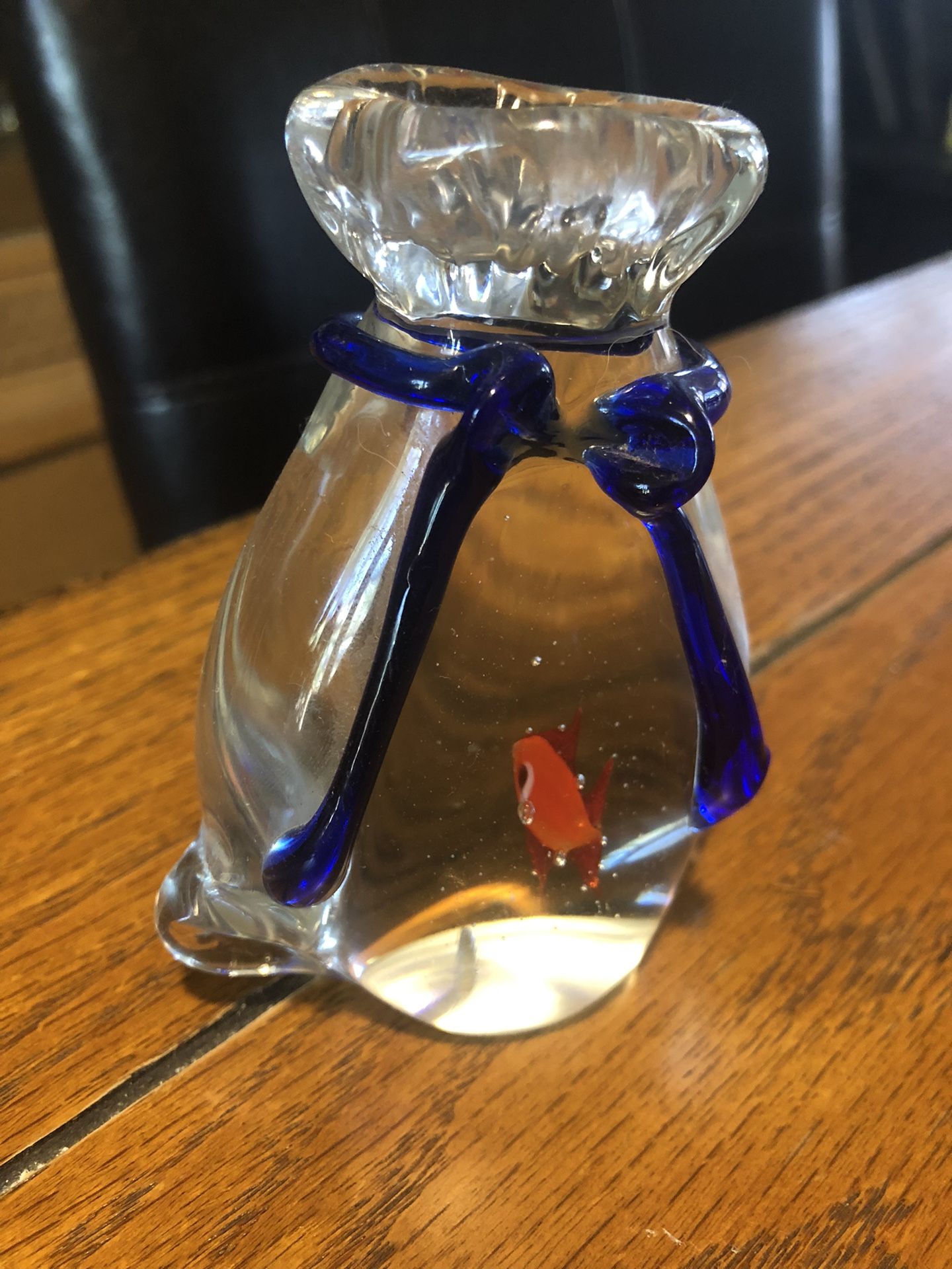 Vintage Goldfish In A Bag Paperweight 4 Inches Tall 