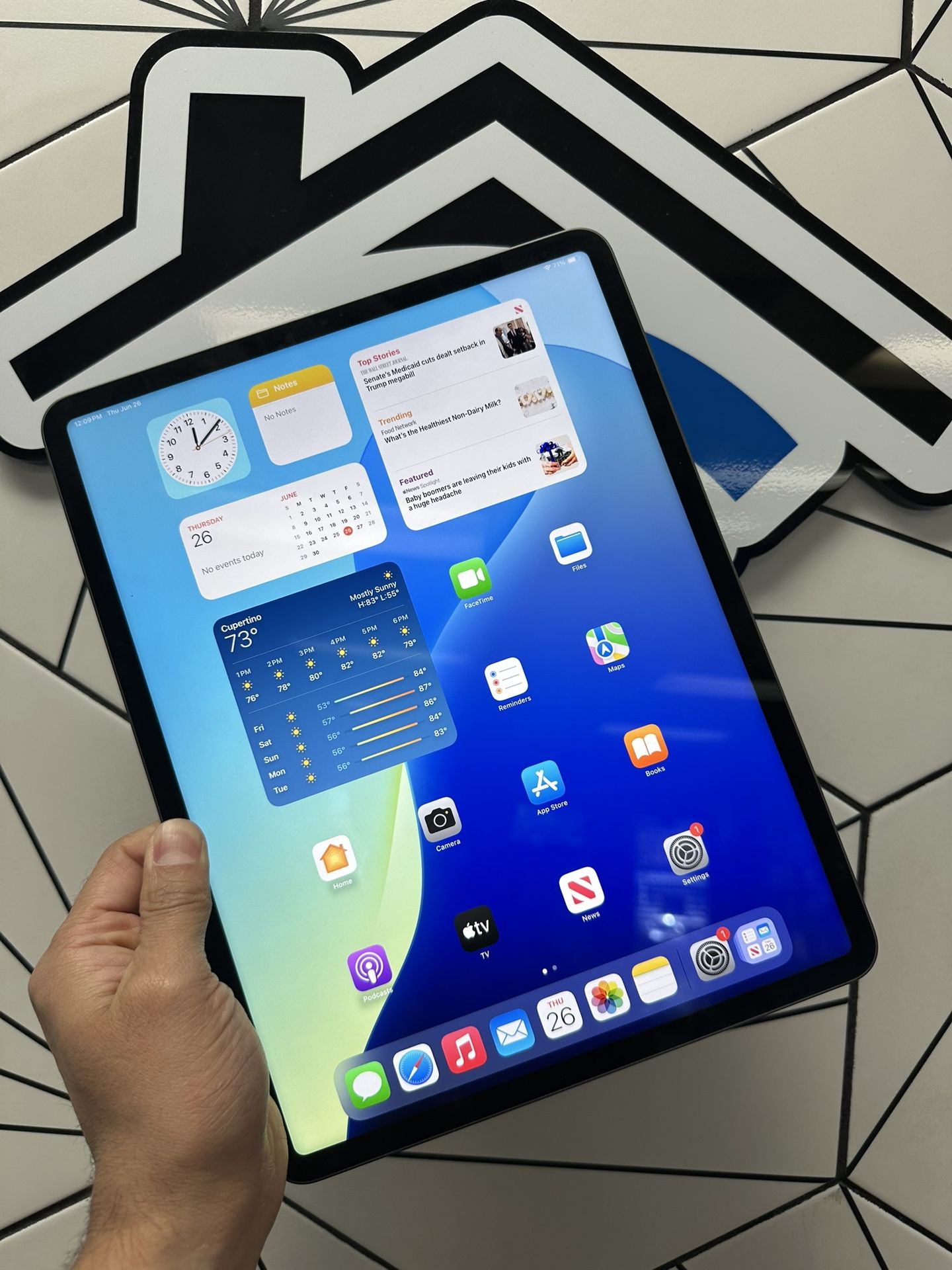 iPad Pro 5th 512 GB Space Gray 12.9 Inch