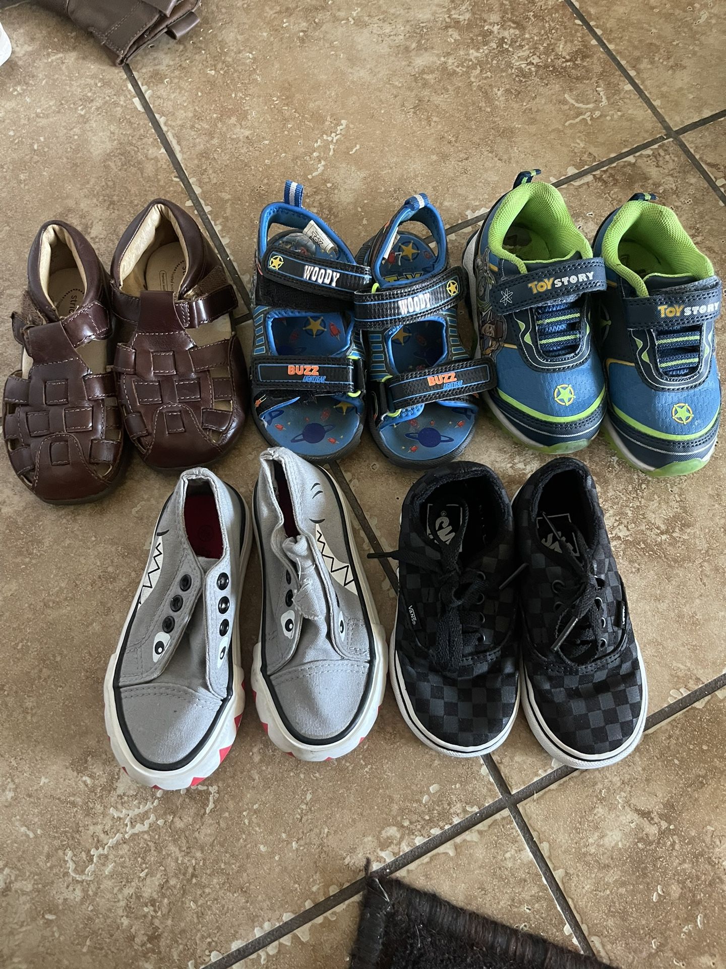 Boys Shoes Sizes 7-8