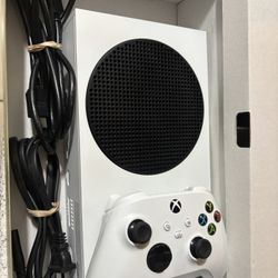 Xbox One Series S  w/control and box