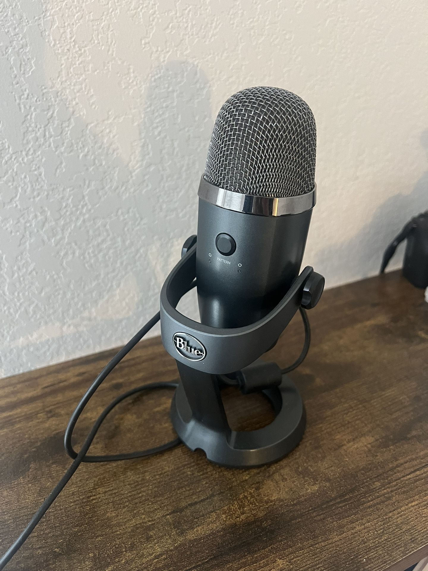 Microphone