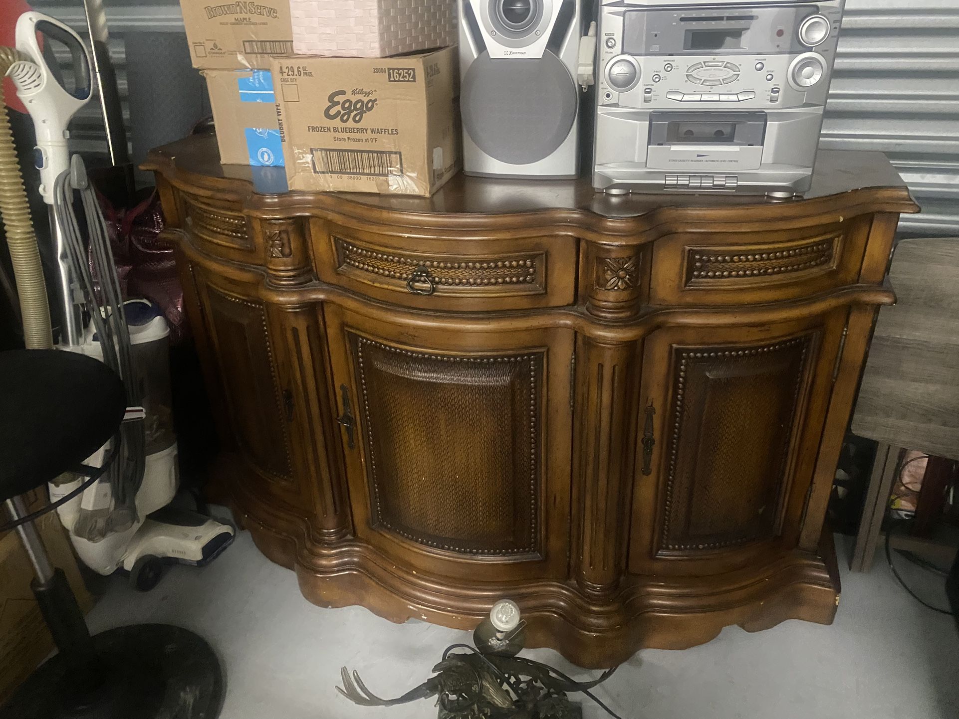 Free Dresser/ Entry Table