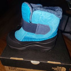 Northface Original Kids Boot Size 5