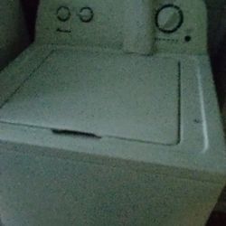Non Matching Washer Dryer Pair.
