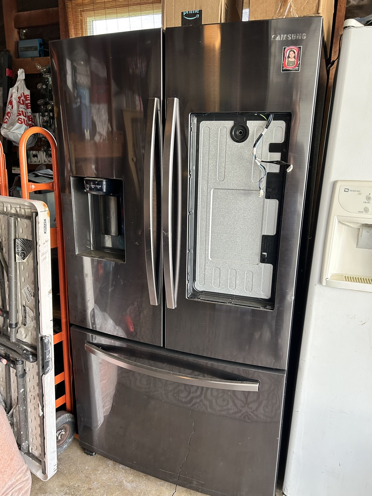 Samsung Family Hub Refrigerator 