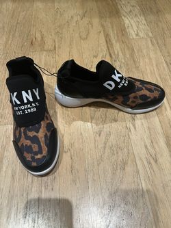 DKNY