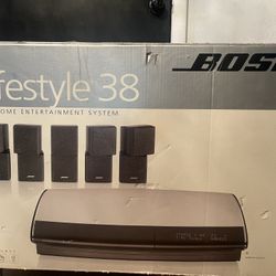 Bose Lifestyle 38 Entertainment System