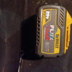  DEWALT Flexvolt