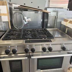 Used KitchenAid Stove/Range With Griddle