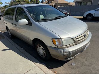 2001 Toyota Sienna