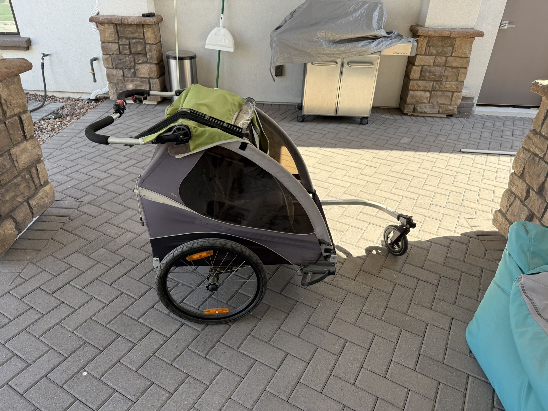 Burley D’lite 2 Kid Bicycle Trailer