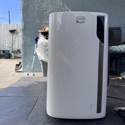 DeLonghi Portable Air Conditioning Model: PAC EL275HGRKC-1A WH