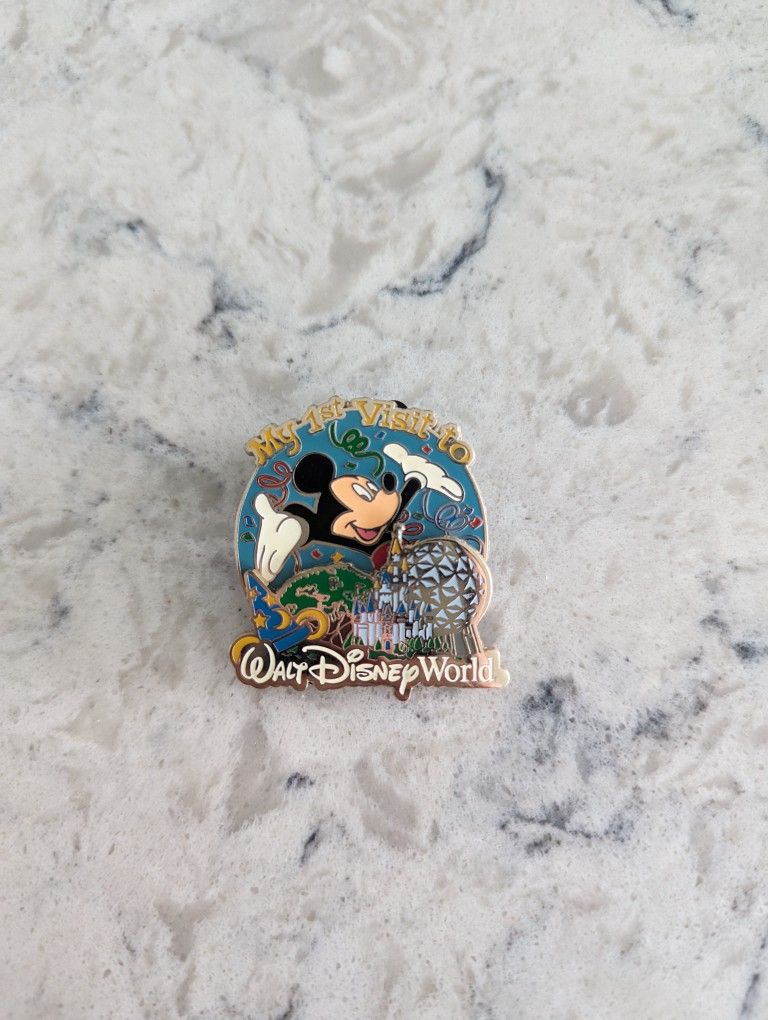 1st Visit Disney Pin