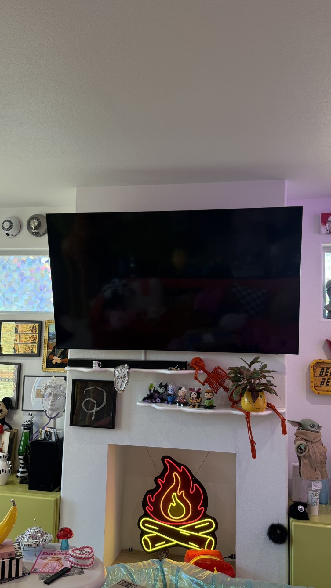 Samsung - 75" Class Q7F Series QLED 4K UHD Samsung Vision Al Smart Tizen TV