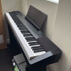 Casio Keyboard CDP-135 