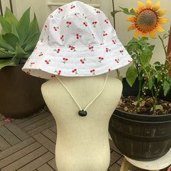 Heather Sue Sews White Cherry Print Bucket Hat NEW 22in