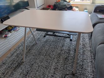 Poppin key desk (quick assemble/disassemble)