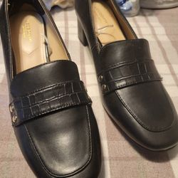 Liz Claiborne Black Shoes