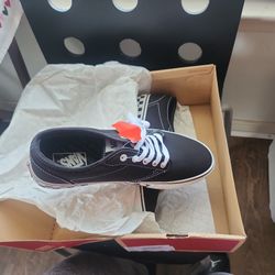 VANS.  Sidewall Checker Sidewall 