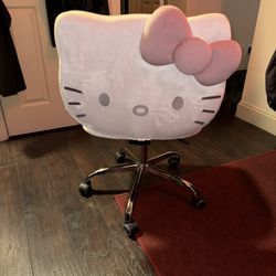 TikTok viral Hello Kitty chair - Brand new