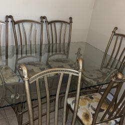 Dining Room Table With 6 Chairs 