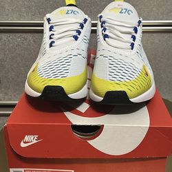 Nike Air 270 Size 6Y brand new