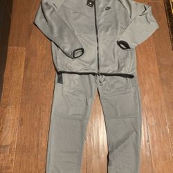 Nike Tracksuit 4xL